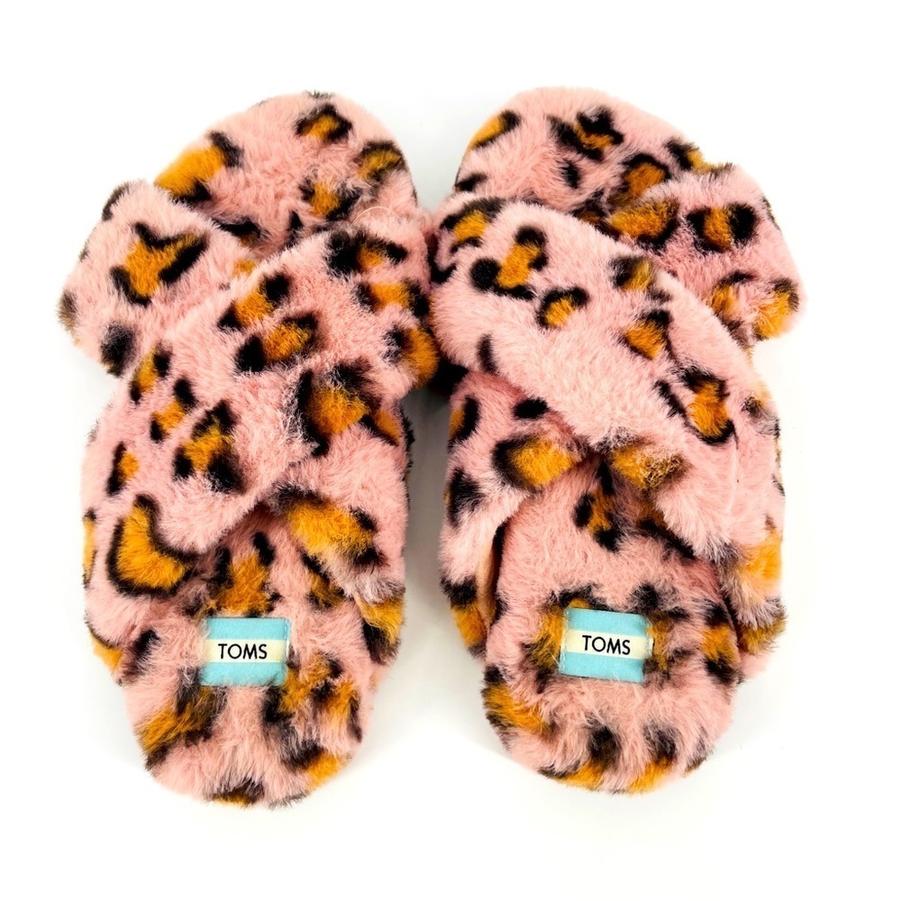 Toms - Suzy Pink Cheetah Print Faux Fur Slipper - size 8